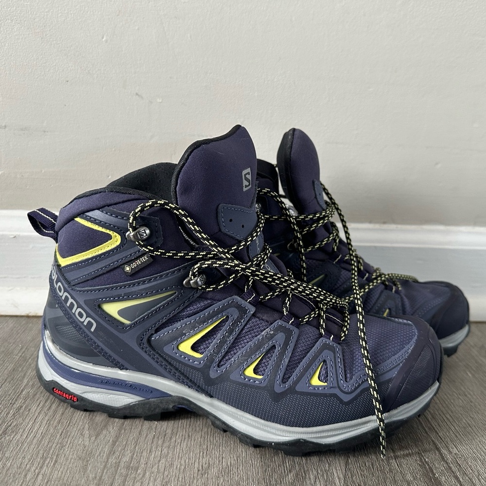 Salomon X-Ultra Women’s Mid Hiking Boot